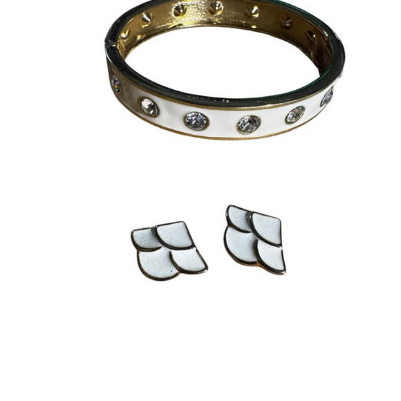 Source Unknown Gold and Cream Bracelet with Sparkling Stones - Picture 1 of 8